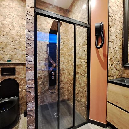 Ospaloft, Meuble Haut De Gamme Avec Spa Privatif Arras Exterior photo